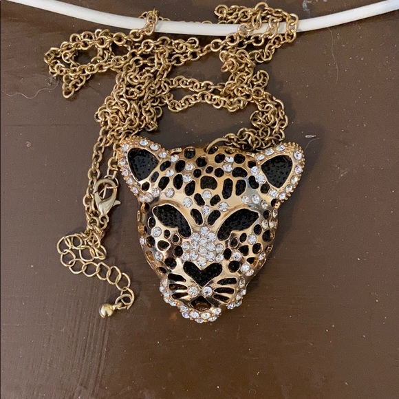 Jewelry - Leopard chain necklace